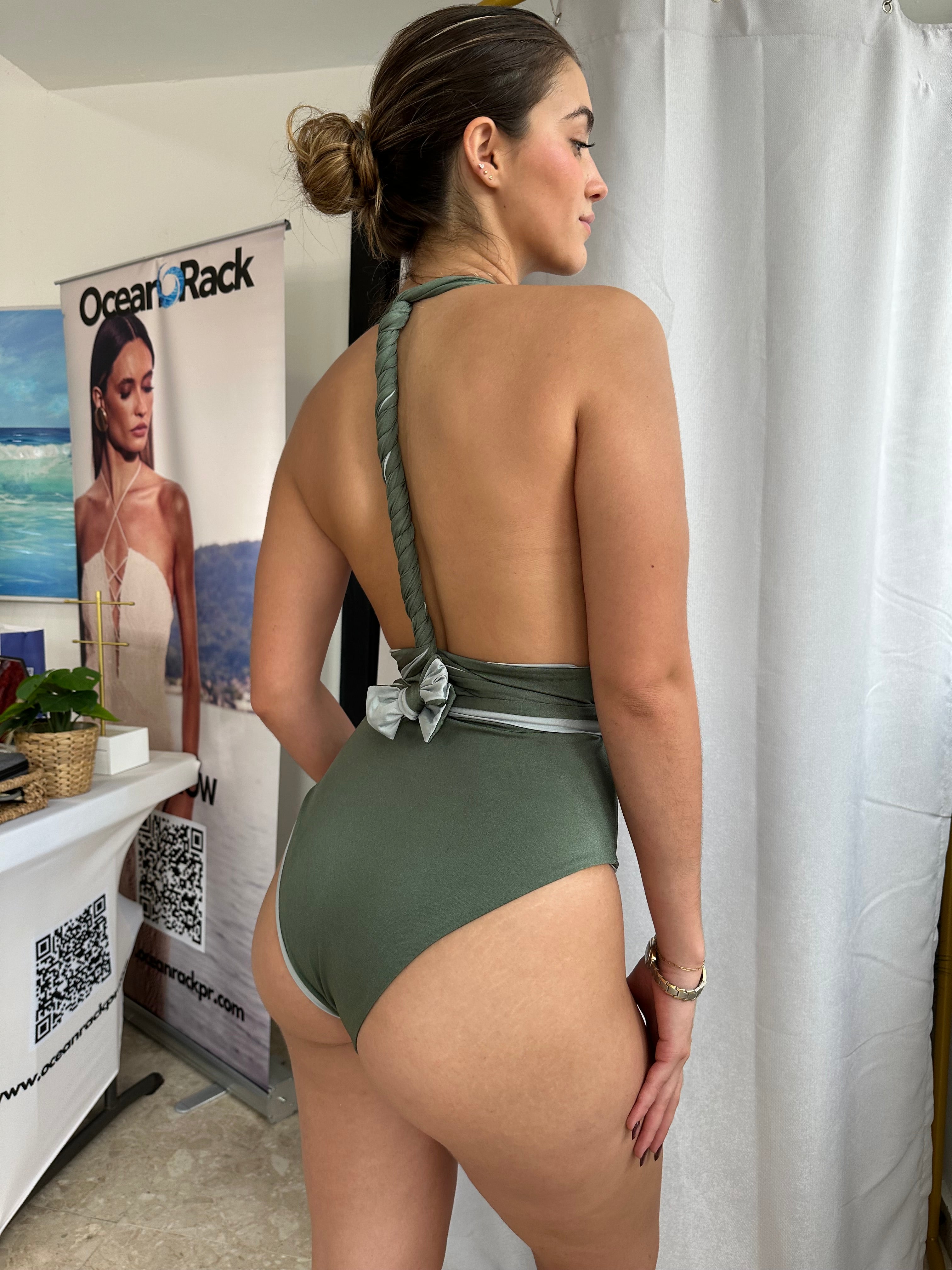 ONE PIECE SWIMSUITS