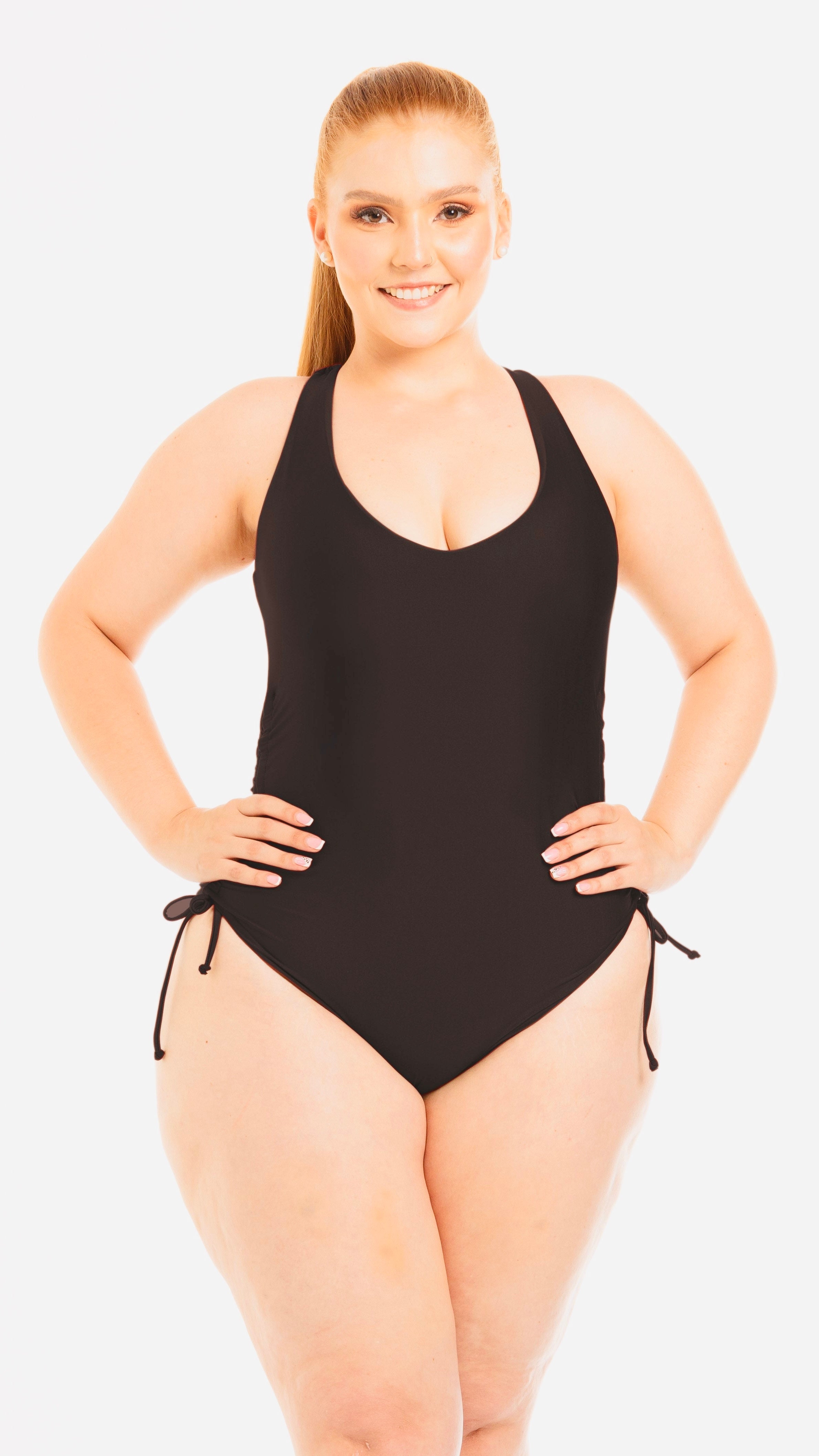 Ónix OnePiece Swimsuit / Black / 3XL